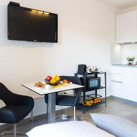 Meladica Apartment *