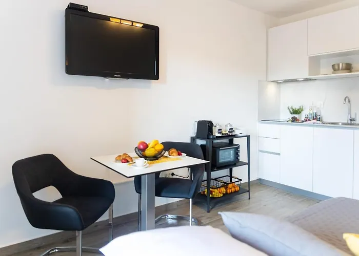 Meladica Apartment *